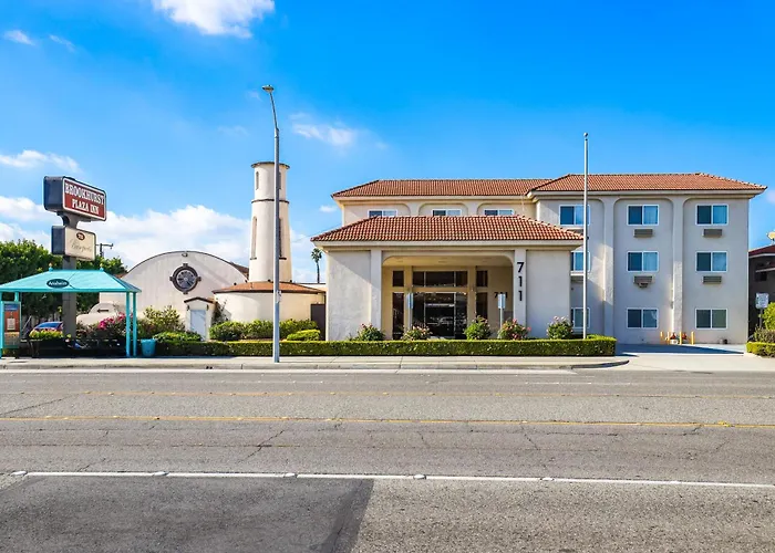 Brookhurst Plaza Inn