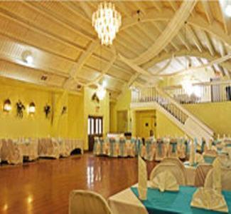 Hotel Brookhurst Plaza